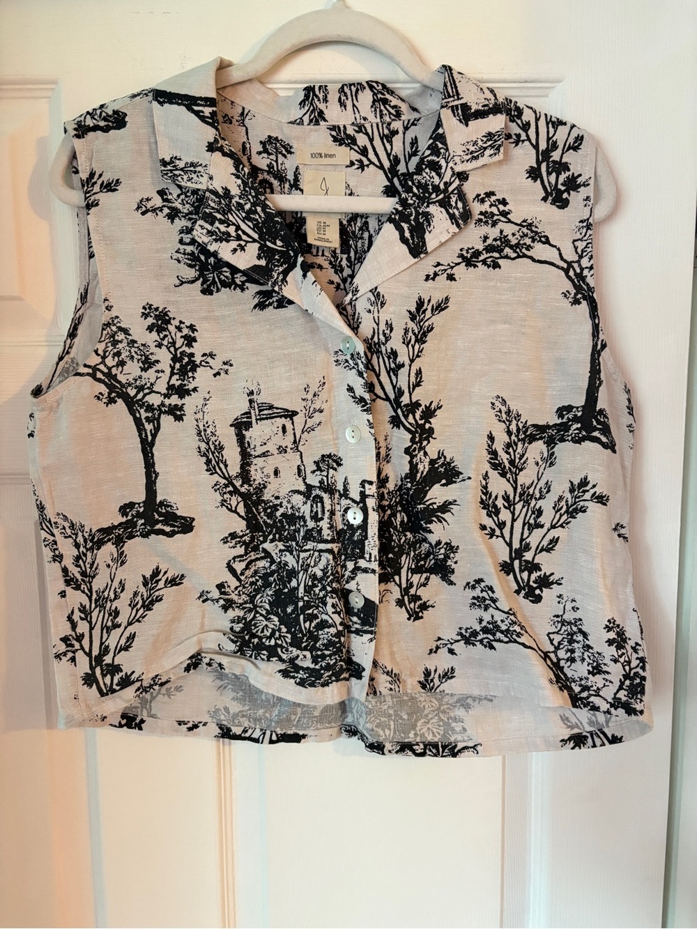 Joie Toile de Jouy Sleeveless 100% Linen Button-Front Top in Light Gray & Black